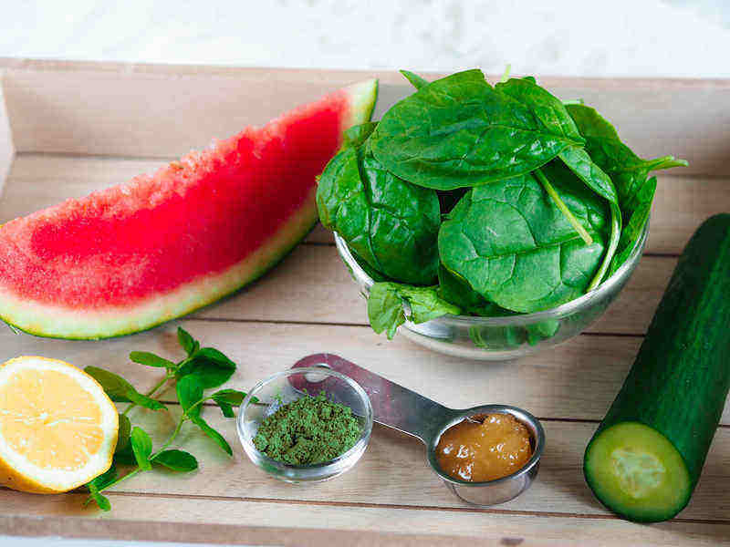 suroviny na melounovo-okurkové smoothie
